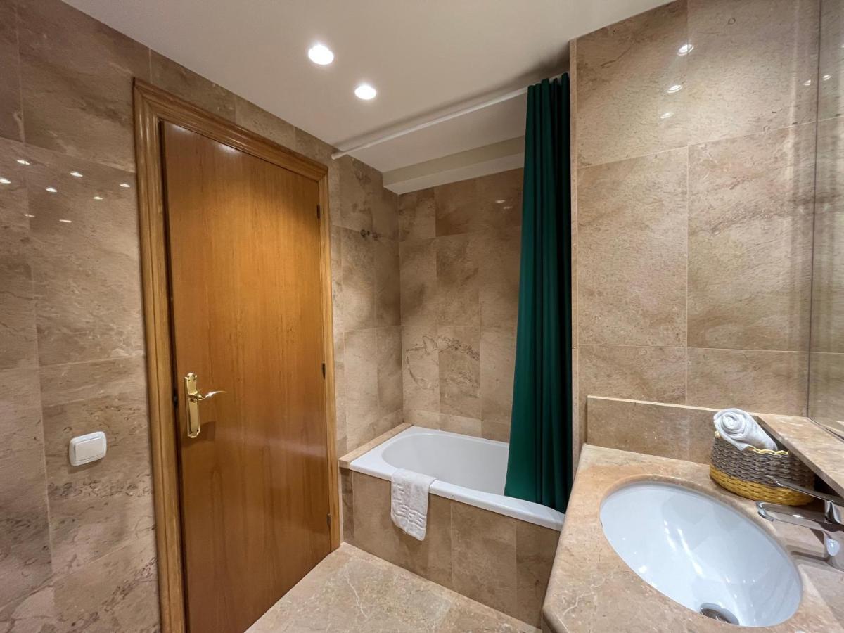 Apartamento Vela 1 Cambrils Playa Luaran gambar